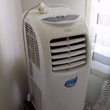 We set the temperature and fan speed and before we could even return to our notes, it was blowing ice cold air. Mec Portable Air Conditioner Cad E0930pr1d 1 0hp Electronics Others On Carousell