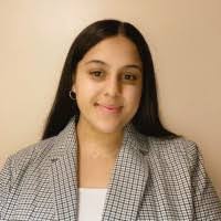 Arianna Miranda's Instagram, Twitter & Facebook