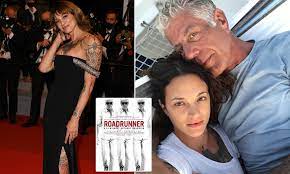 Открыть страницу «asia argento» на facebook. Asia Argento At Cannes Film Festival The Same Day Documentary About Anthony Bourdain Is Released Daily Mail Online