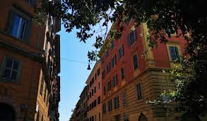Dal lavoro in fabbrica alle fabbriche di culture. Quartiere San Lorenzo Roma Consigli In Viaggio