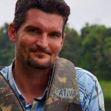 Safe yard sprays for pets and kids