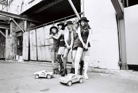 Red album photoshoot (colorpop) lightroom edit 0 comments. F X Unleash Teaser Images For 3rd Album Red Light Hypnoticasia