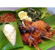 Lihat juga resep bubur ayam (chicken porridge) enak lainnya. 7 Tempat Kuliner Nganjuk Yang Asik Buat Nongkrong Wisata Indonesia