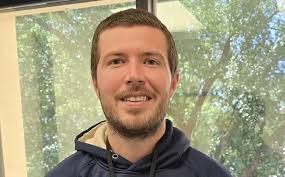 Slaymaker signs 11 athletes to new cross country program