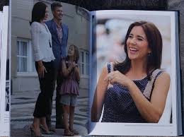 Dieser pinnwand folgen 207 nutzer auf pinterest. Royal Family Denmark Kongehuset I Det Nye Artusind Prinz Frederik Prinzessin Mary