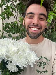 Ayuda😊😊 A kilo of fresh California wonder bellpepper (Big sizes😍) a kilo  of broccoli from my friends And eggs from our chickens😍😍😍 #teamsayote In  Sagada