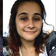 Justine Daniels's Instagram, Twitter & Facebook