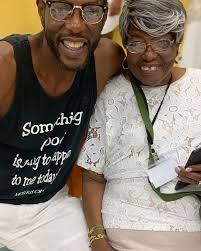 I love this woman right here❤️❤️❤️Happy 88th Birthday Mama!!!! I love you  madly❣️ Mama's Morris Code!! TGBTG!!🙏🏾