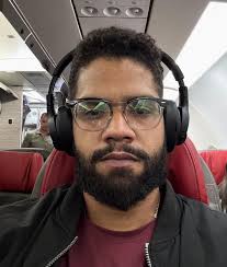 O Manhã Brasil desta quinta-feira repercute como tema de capa a gigantesca  vitória no Pará. Uma luta liderada pelo movimento indígena com  importantíssima ação dos professores e professoras e movimento quilombola e