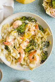 Farfalle Pasta With Shrimp Roasted Broccoli Lemon And Parmesan Andie Mitchell Recipe Pasta Recipes Farfalle Pasta Recipes Farfalle Recipes