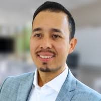 30+ "Eber Flores" profiles