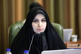 دختر سردار سلیمانی به زاکانی: استعفا دهید/ عاقل برای یک دستمال قیصریه را به آتش نمی کشد+ فیلم