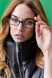 Contacta, One Color, Occhiali da Lettura per Uomo e Donna, Occhiali  Leggeri, Funzionali e Colorati, Montatura con Aste Flex, Colore Nero,  Diottrie +3,00, Confezione con Astuccio Portaocchiali, 21g : Amazon.it: Moda