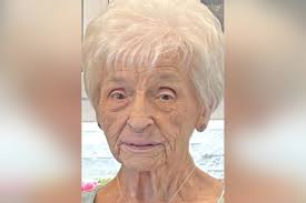 Elizabeth (Bettie) Jean Brandon