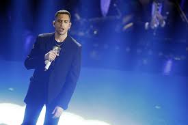 Maggiore spazio agli ospiti, nella seconda serata: Sanremo 2019 Terza Serata Gara Ospiti Speciale Mia Martini Venditti Funweek