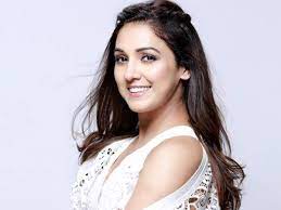 Neeti's sister and choreographer shakti mohan was one of the first ones to drop a congratulatory message. Mersalaayiten Singer Neeti Mohan To Tie The Knot Tamil Movie News Times Of India