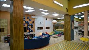 La icónica presentadora del programa, mercedes milá, acompaña a 20minutos en este tour por la nueva casa de gh 16. La Casa De Gran Hermano 2016 Tendra Dos Pisos Ciudad Magazine