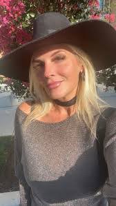 Sadie Tharp's Instagram, Twitter & Facebook