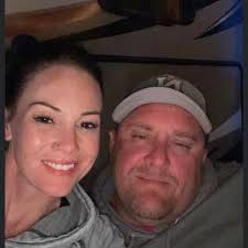 Yankton needs an ethnic restaurant, like German , Czech, Irish pub, not the  same sandwiches, tacos and burgers. And open more that 3 hours a day. Just  an opinion