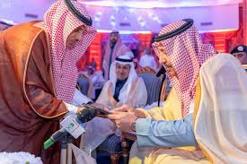 اقتصادي سمو الأمير حسام بن سعود يدشن 14 مشروعا للطرق بالباحة بقيمة قاربت المليار ريال وكالة الأنباء السعودية