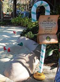 Buried Elfves At The Winter Summerland Putt Putt Golf Course At Disney World In Florida Golf Courses Best Golf Courses Miniature Golf Course