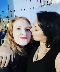 Famous Kiwi couples who restore our faith in love