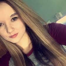 Sydney Wolf's Instagram, Twitter & Facebook