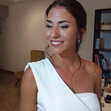 Ana Laura Villanueva (@anavillanueva.maquillaje) • Instagram photos and  videos