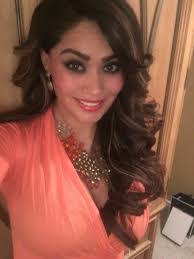 Mayra Diaz's Instagram, Twitter & Facebook