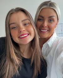 Whitneyemmy (@whitney.hoyle) • Instagram photos and videos