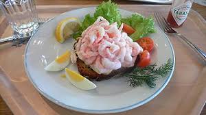 It's packed with generous amounts of vegetables, but still has a nice layer of melted cheese to keep it delicious. Open Sandwich Wikipedia