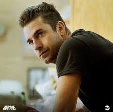 In the season 2 finale of animal kingdom, the cody family appears to be going their separate ways, but will this breakup by good for the show? Animal Kingdom Recap 7 25 17 Season 2 Episode 8 Grace Celeb Dirty Laundry