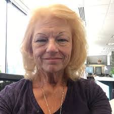 Donna Swindle's Instagram, Twitter & Facebook