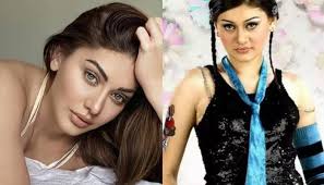 sikkimexpress #news Kaanta Laga fame actor Shefali Jariwala dies at 42 due  to cardiac arrest Actor and model Shefali Jariwala, renowned for her iconic  2002 music video 'Kaanta Laga,' tragically passed away