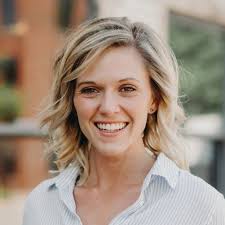 Victoria Reeves's Instagram, Twitter & Facebook