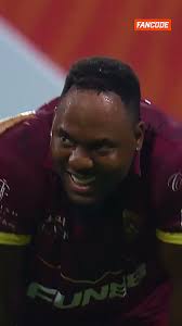 Odean Smith’s Catch + Roll Combo Steals the Show