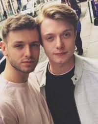 Coronation Street star Rob Mallard's life off screen including relationship  with co-star