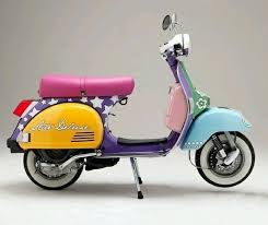 Pin By Jillyan Bevlaqua On Mercedes Benz In 2020 Vespa Vespa Scooters Piaggio Vespa