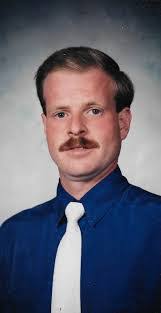 Daniel Dingman's Instagram, Twitter & Facebook