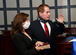 Mark Schaeffer takes seat