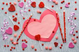 27 romantic things to do on valentine's day that you'll never forget. Valentine S Day Fun 5 Arts And Crafts Ideas For The Kids Big And Small Bestar