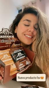 Nuevas barritas de proteína 🤩🤯, 20g de proteína , 4g de carbs netos, 10g  de fibra , 0 azúcares añadidas , #healthylifestyle #nutrieasy  #nutriologazairalira #nutricion #healthyfood #nutrition ...