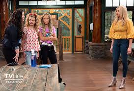 Maybe you would like to learn more about one of these? Peyton List Returning To Bunk D Emma Returns In Season 5 Photos Tvline
