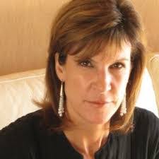 Heather Fortes's Instagram, Twitter & Facebook