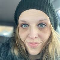 Pamela Pederson's Instagram, Twitter & Facebook