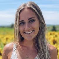 Danielle Sayler's Instagram, Twitter & Facebook