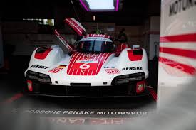 Fagata nago - Pikantne ujęcia prosto z OnlyFans