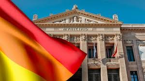 Tutti devono poter esprimere la propria personalità una società libera non permette discriminazioni. S99plooupzb26m