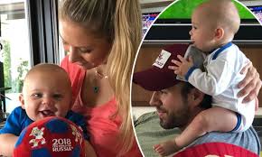 Healthy kids and enjoy life. Anna Kournikova And Enrique Iglesias Twins Watch The World Cup Daily Mail Online