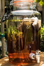 How To Make Sun Tea And Cold Brew Iced Tea Luzianne Tea